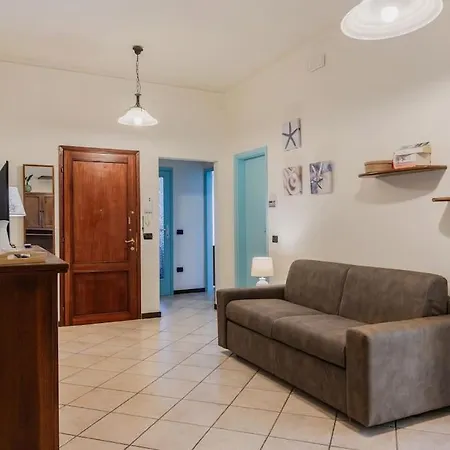 The Sea Of Apartment *